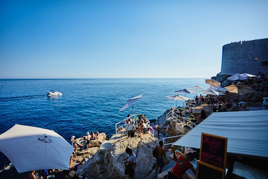7 Bars In Dubrovnik That You Absolutely Must Drink At