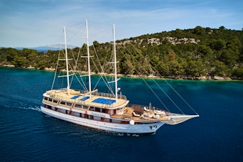 Sail Croatia Premier Plus Ships
