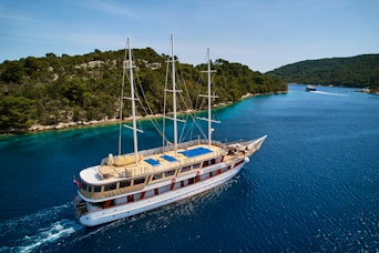 Sail Croatia Premier Plus Ships