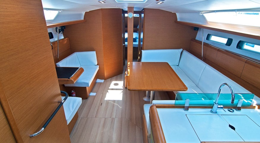 Standard Yacht Interior